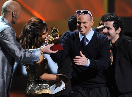 Residente, Calle 13 Residente, Calle 13